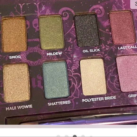 Urban Decay Eye Shadow 10 Shades Palette w/BRUSH - Picture 4 of 10
